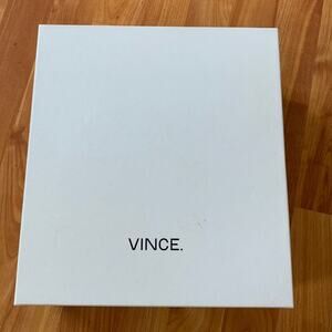 Vince White empty shoe‎ box
